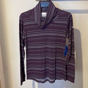 Columbia Women’s Cowl Neck/ Turtleneck Plum Sz S